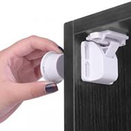 Recensioni di armadio con chiusura a chiave